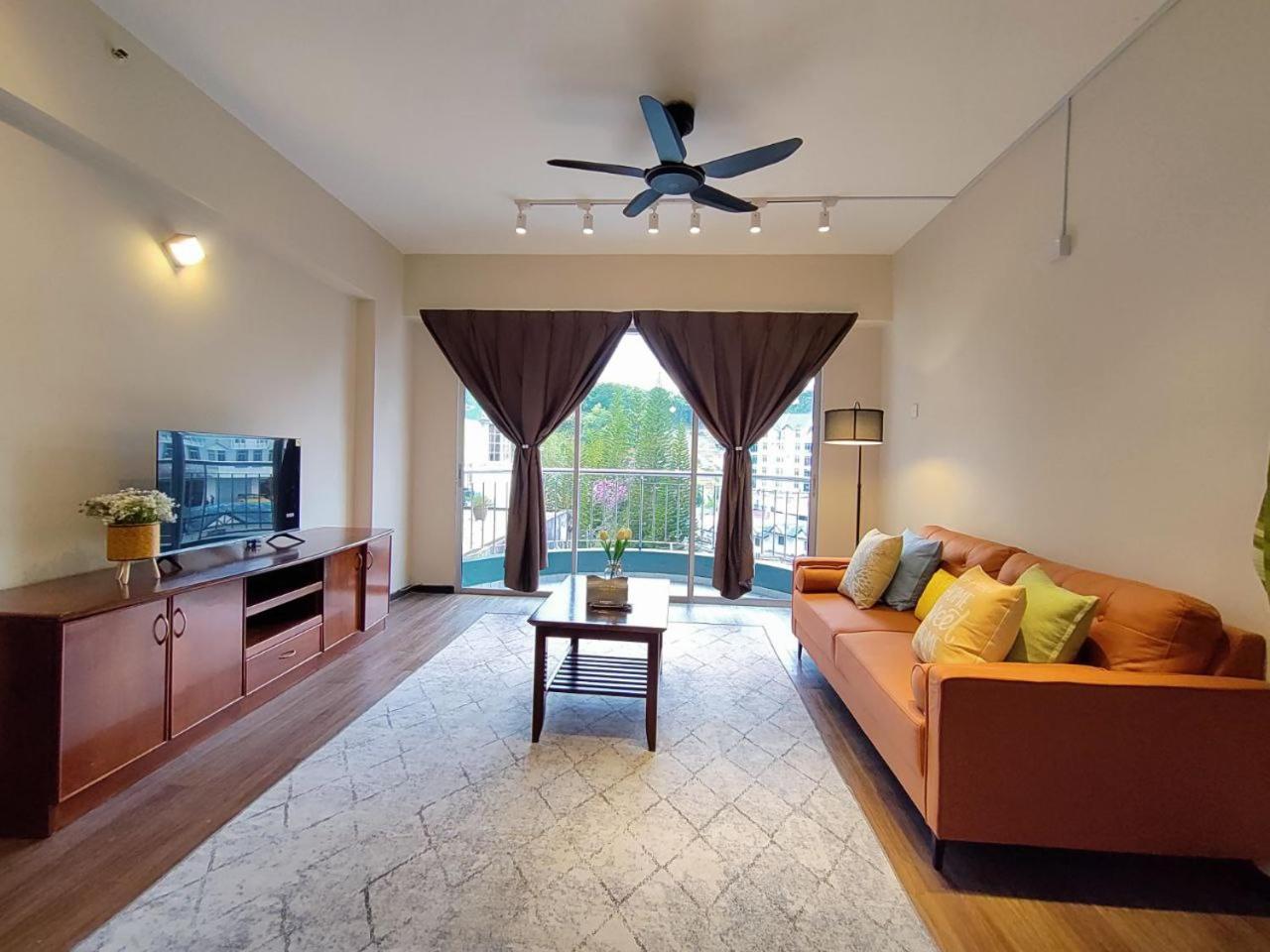 Star Regency By Plush Brinchang Exterior foto